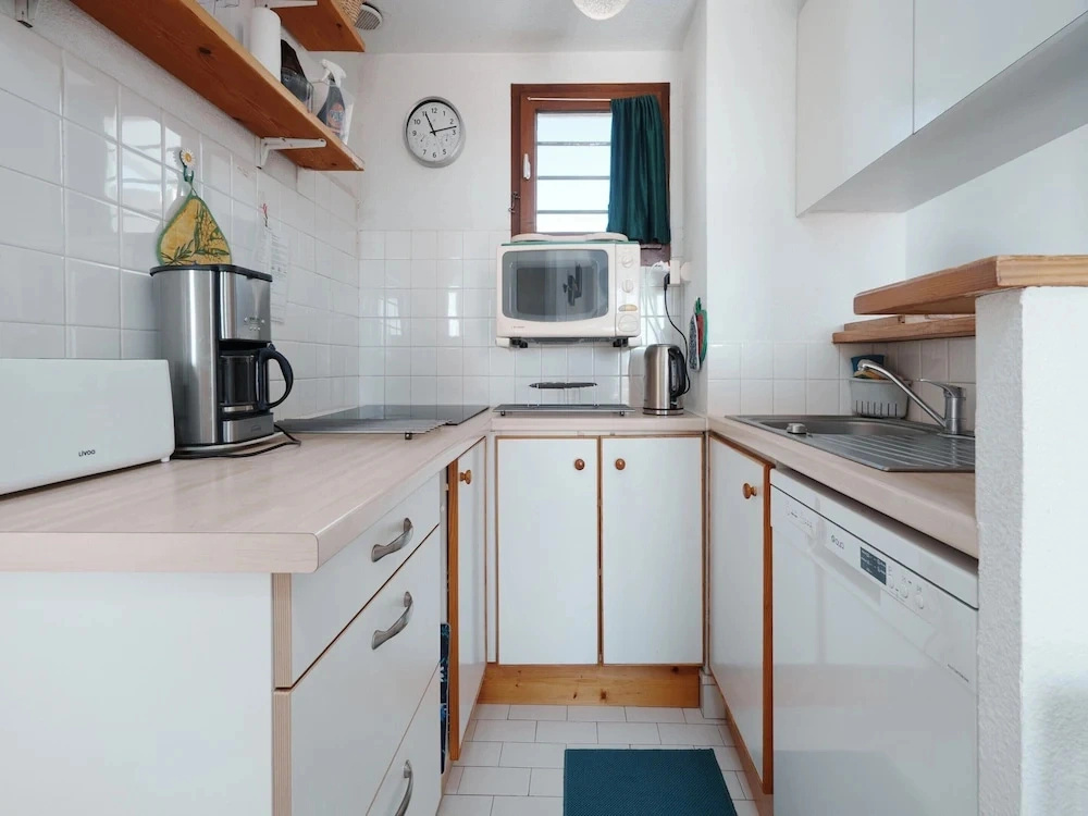 Serene Port-side Living in Agde