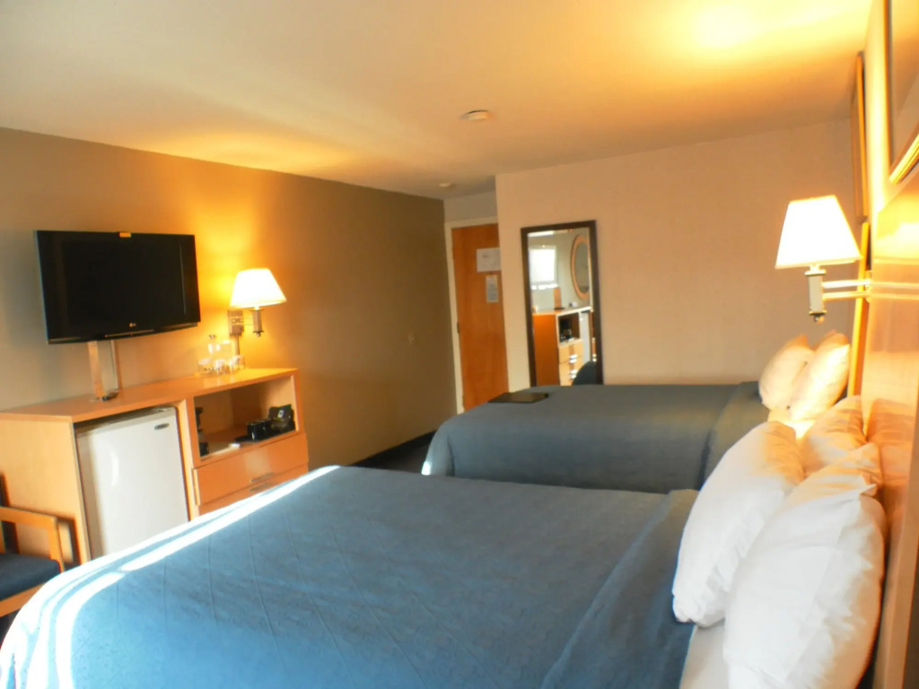 Ambassador Inn and Suites