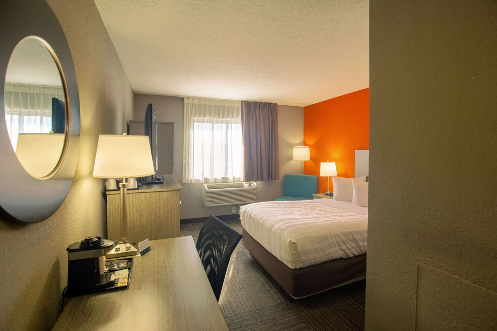 Quality Inn & Suites Hammond Near I-8090