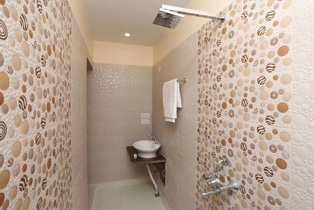Mayfair Residency By OYO Rooms