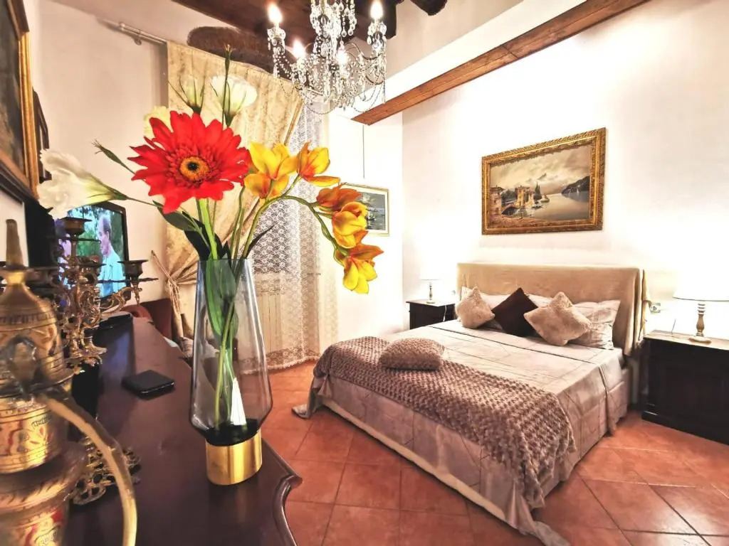 Borgo Ognissanti Central and Charming Location