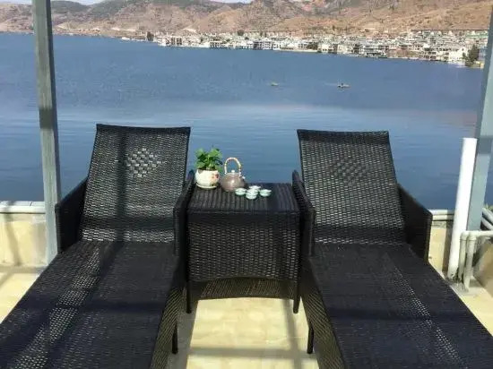 Dali YuBai·Horizon Holiday Homestay (Shuanglang Yuji Island Erhai Branch)