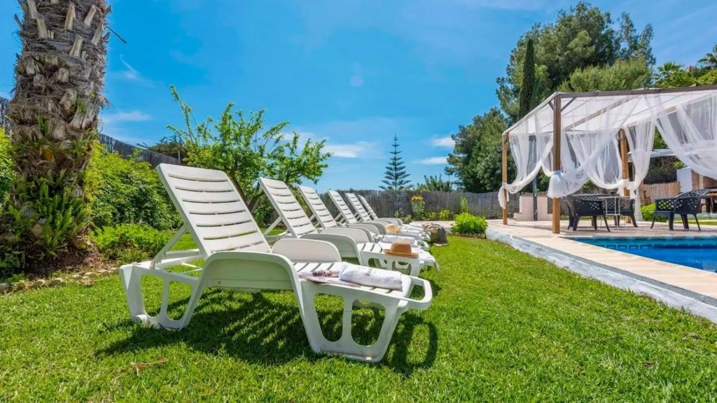 Villa Arancha Nerja by Ruralidays
