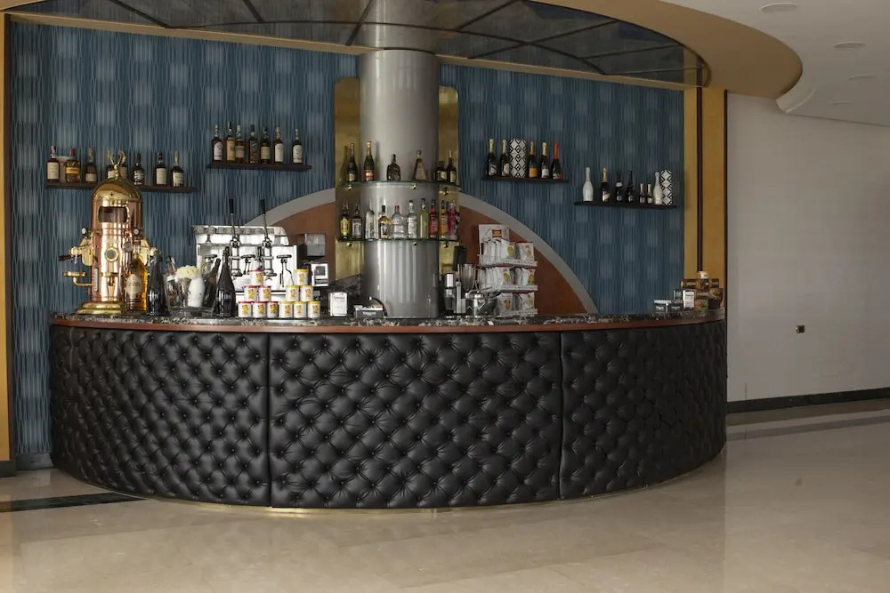 Hotel Paradiso