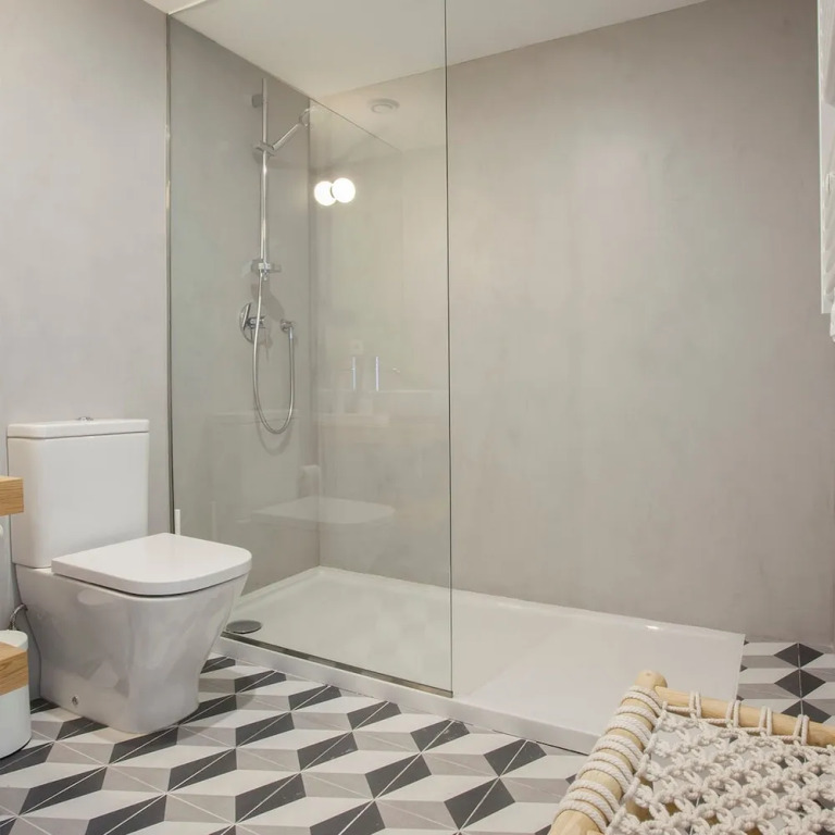 Liiiving in Porto Downtown Luxury Studio