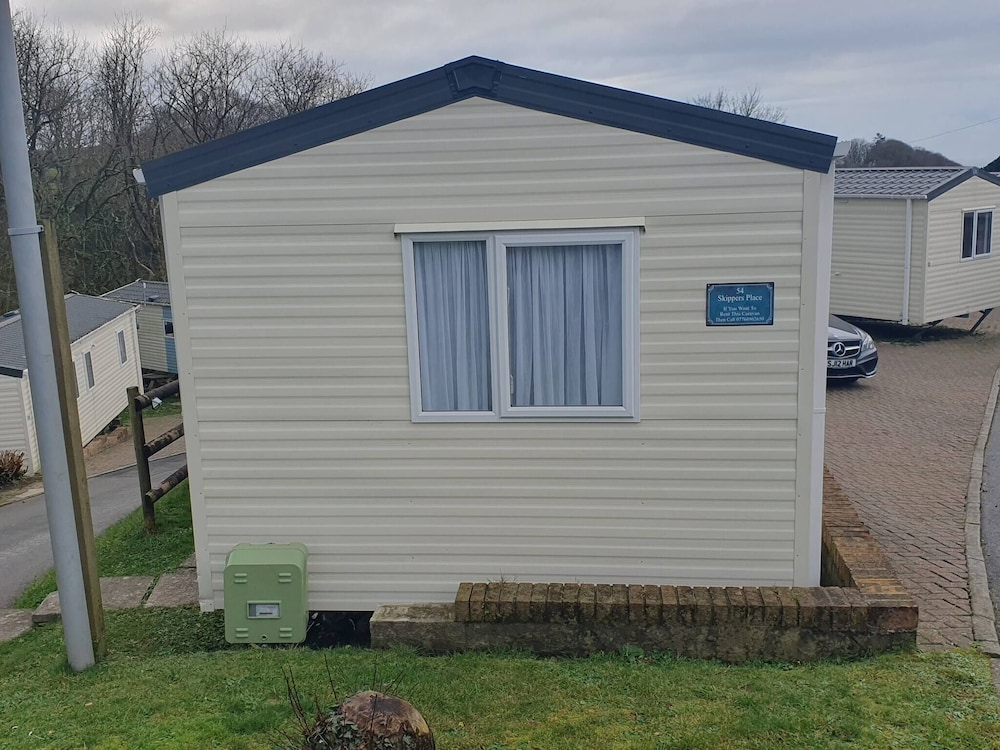 Golden Coast Holiday, Close to Woolacombe Beach