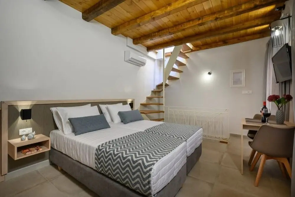 Penny's House - Suite With Terrace