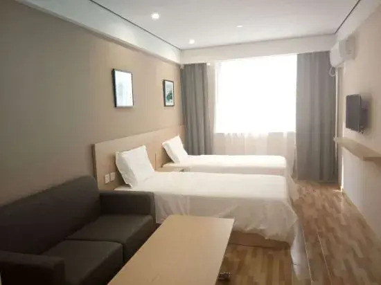 Shanghai Liting Apartment (Jinqiao Subway Station)