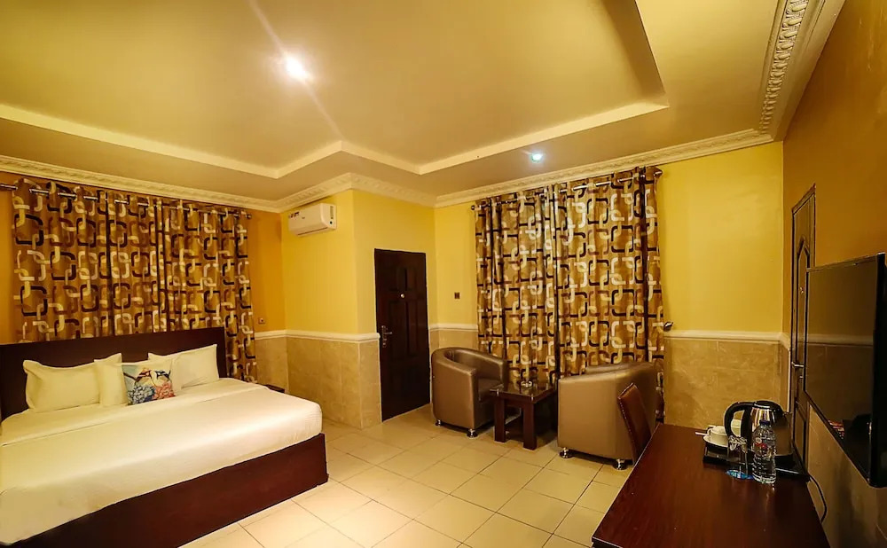 Ubiq Suites and Apartments - Abuja