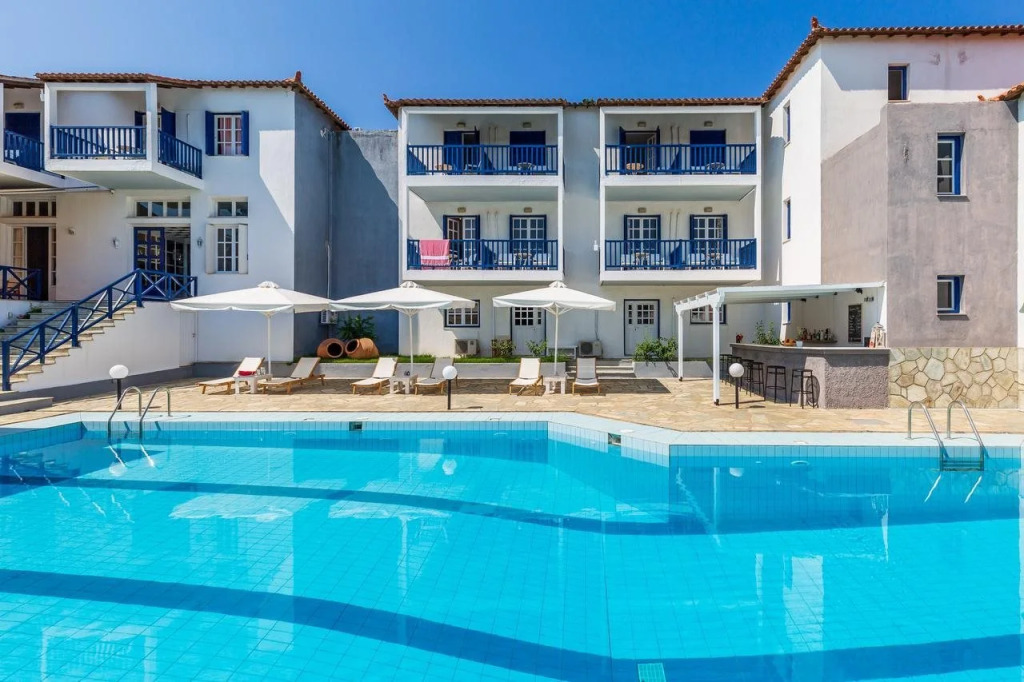 Aperitton Hotel