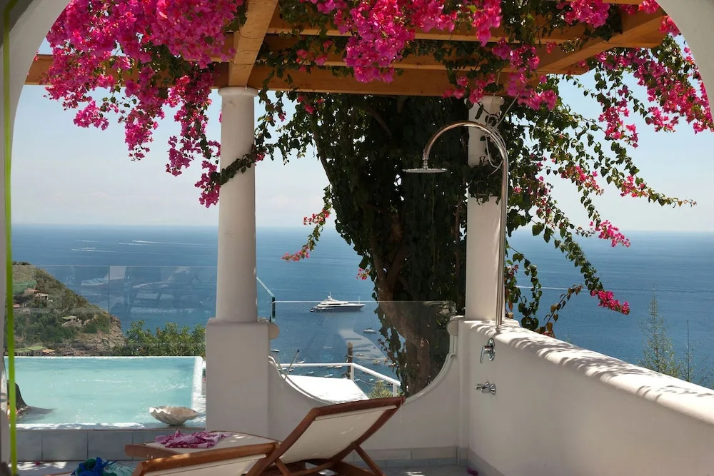 Amore Rentals - Villa Ariadne