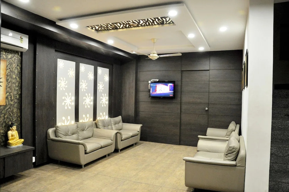 OYO 1315 Hotel Jyoti