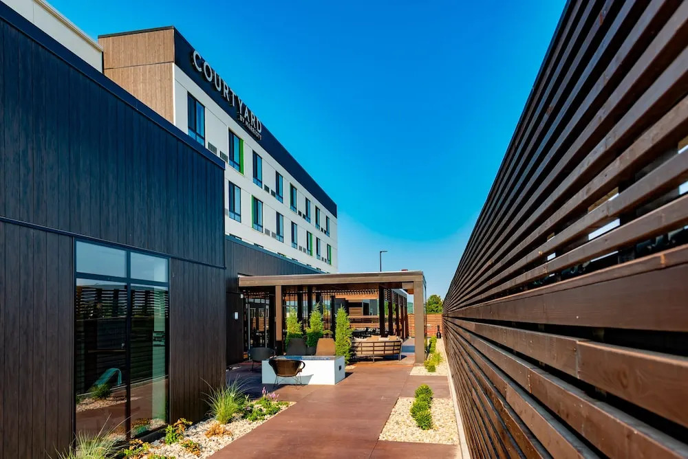 Courtyard Omaha East/Council Bluffs