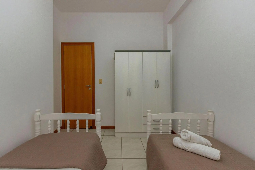 Ilhas Cayman 133 - Cobertura Duplex Próximo a Praia de Bombas - Piscina Privativa