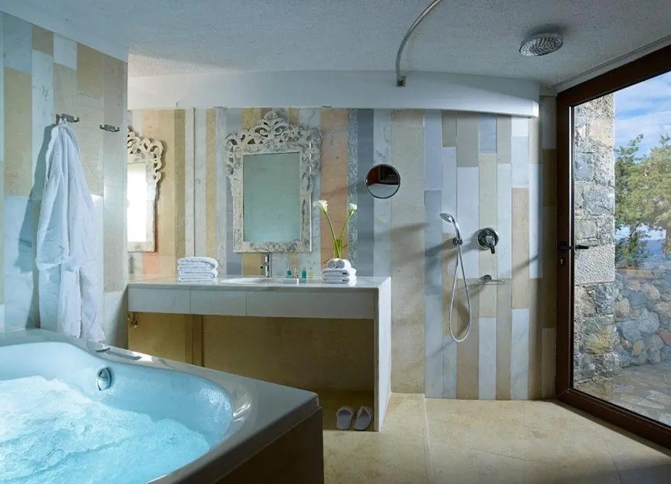 Luxury Crete Villa Villa Daphne Private Pool Ocean Front 1 BDR Nikolaos