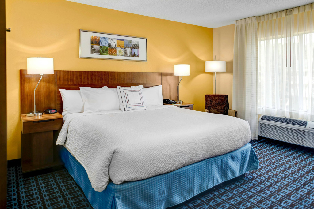 Fairfield Inn and Suites by Marriott Atlanta Suwanee
