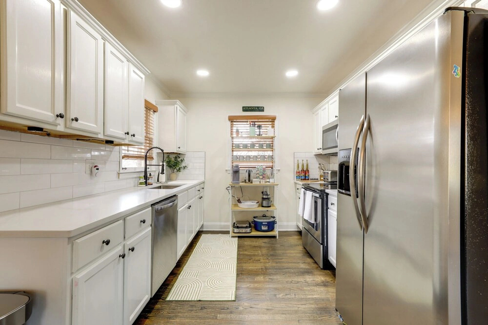 Easy Access to Atlantas Best! Home w/ Yard & Deck