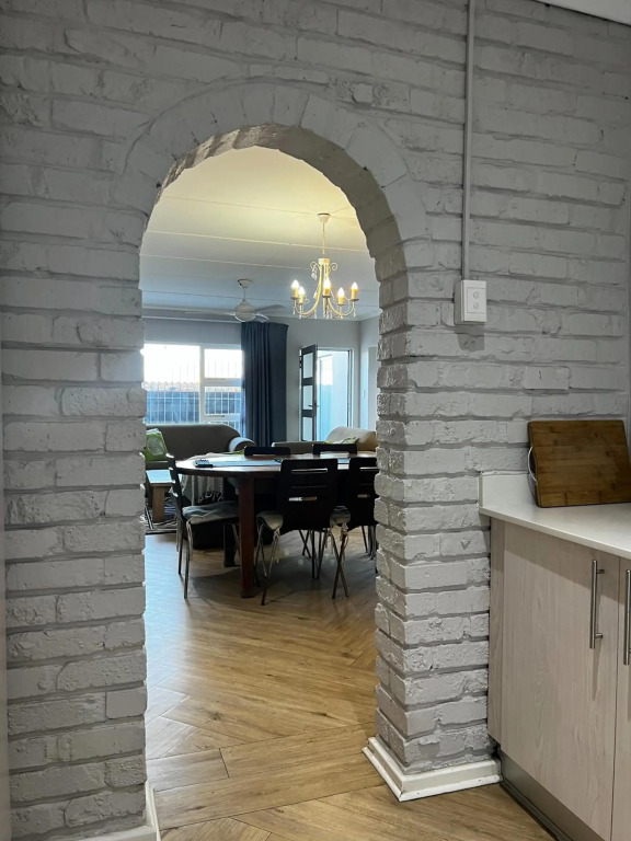 Goulden Street Guest House