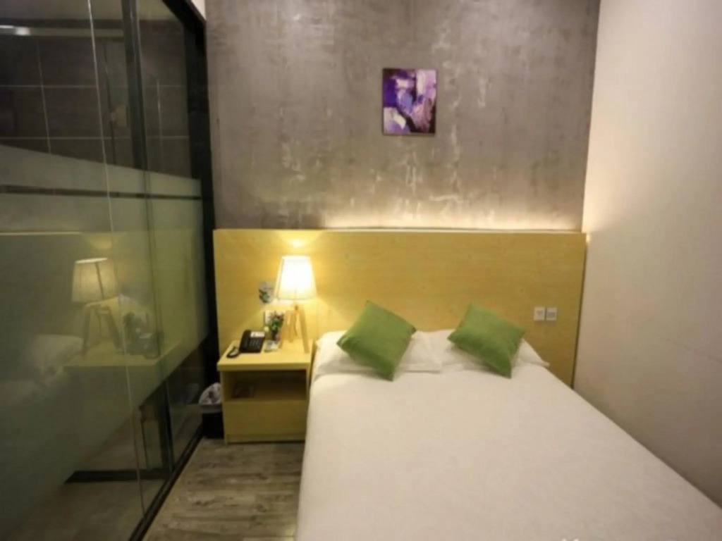 Yi Mi Hotel Shenzhen Longgang Pinghu South China City