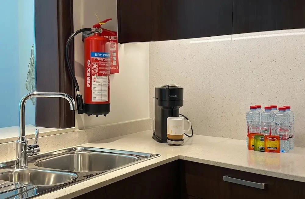WelHome - Luxury Apt in Downtown with Burj Khalifa & Fountain View