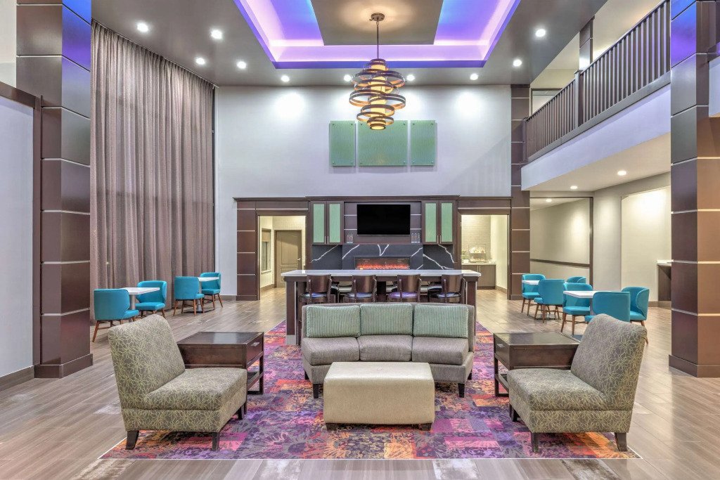 La Quinta by Wyndham Tyler - University Area