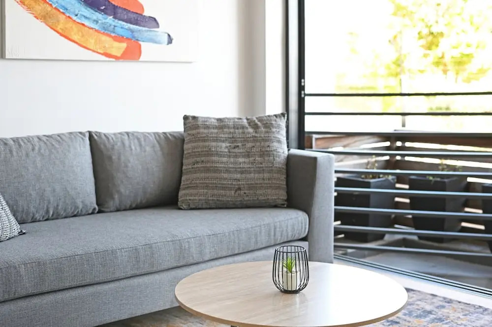 One Bedroom Green Point Spacious