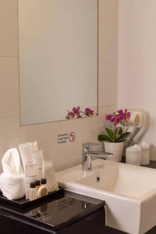 Best Western Prime Square
