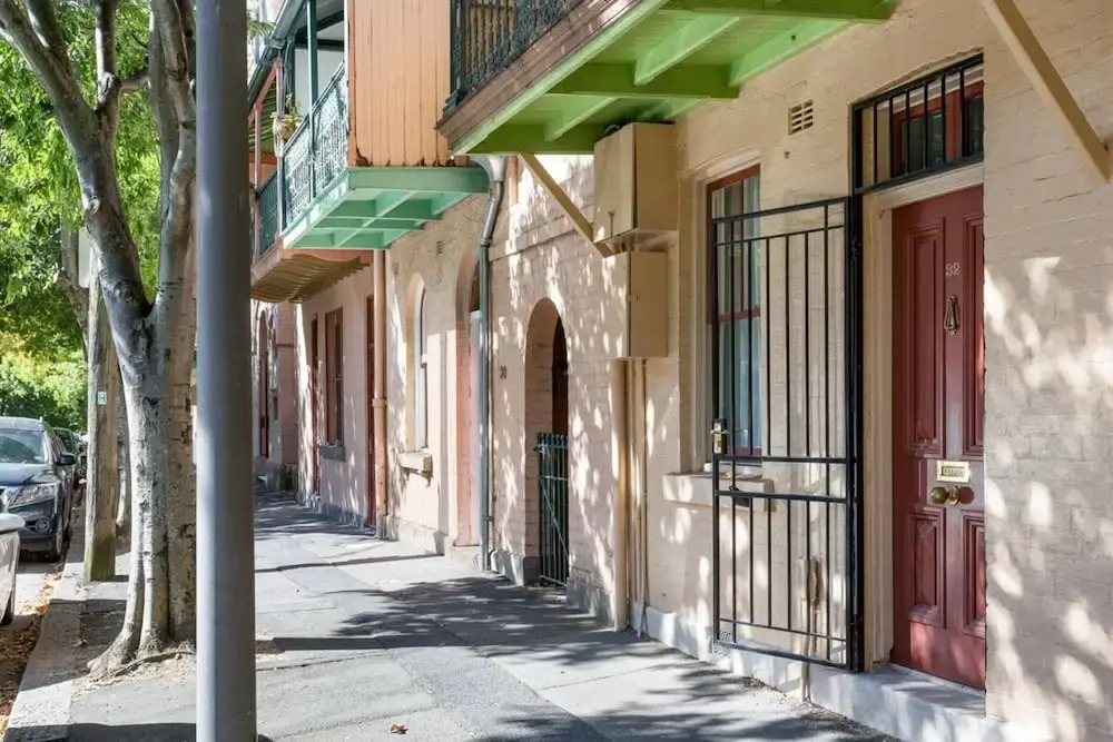 Traditional 2-bed Terrace House in Millers Point
