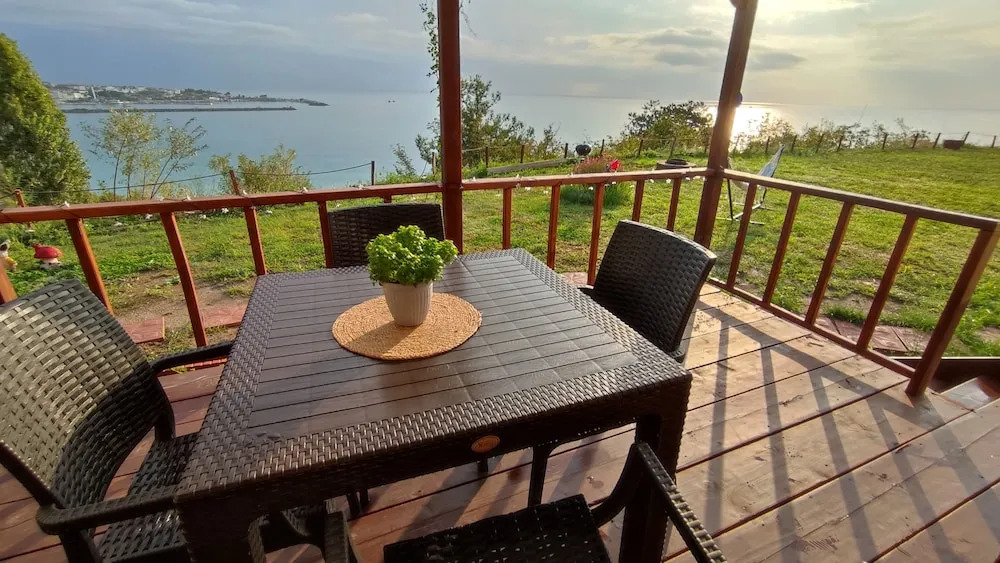 Lotus Gerze Tatil Evleri
