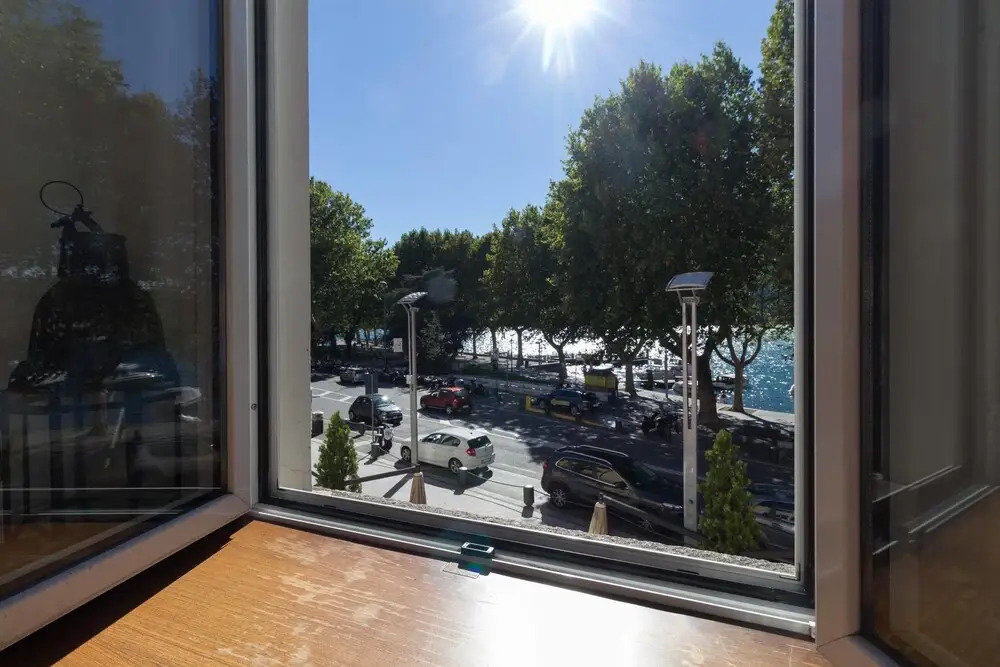 Lungolago Holiday Home