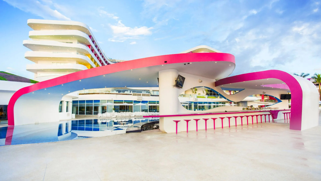 Temptation at The Tower Cancún Resort