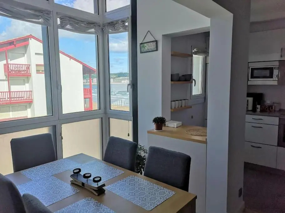 Superbe appartement T3 bis front de mer & garage fermé