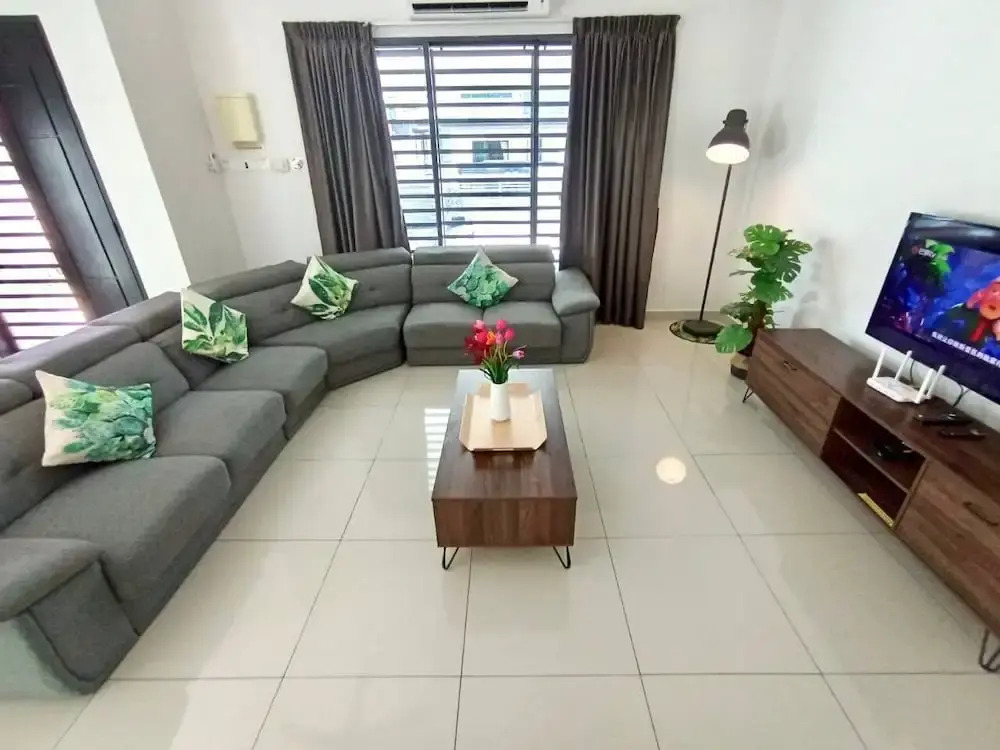 Tropical Livings Meru Ipoh Homestay