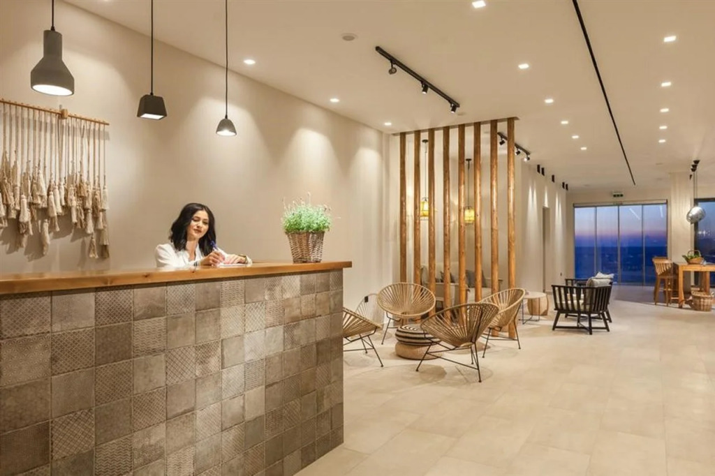 Carian Hotel
