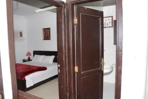 Al Eairy Apartments Madinah 12