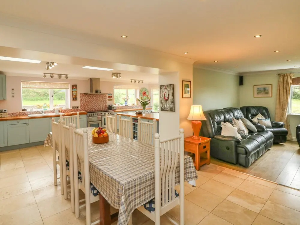 Barton View, Barnstaple