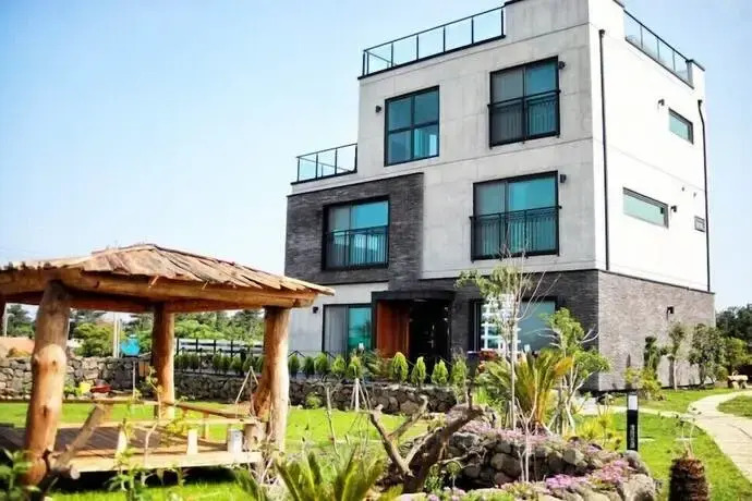 Jeju I Pension