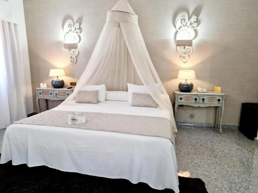 Hotel Plaza Del Castillo