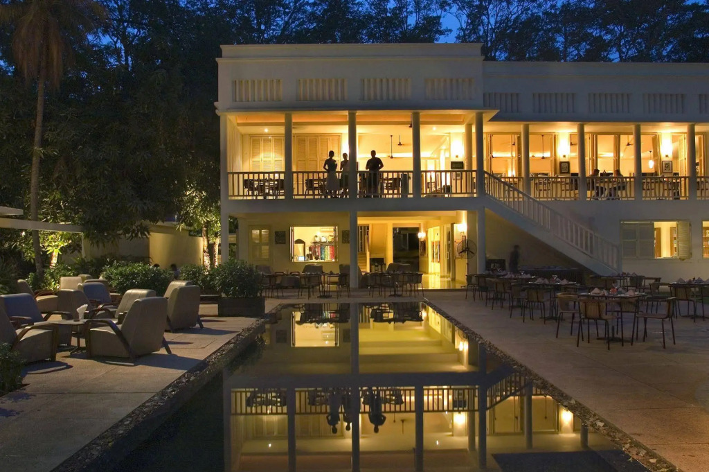 FCC Angkor by Avani