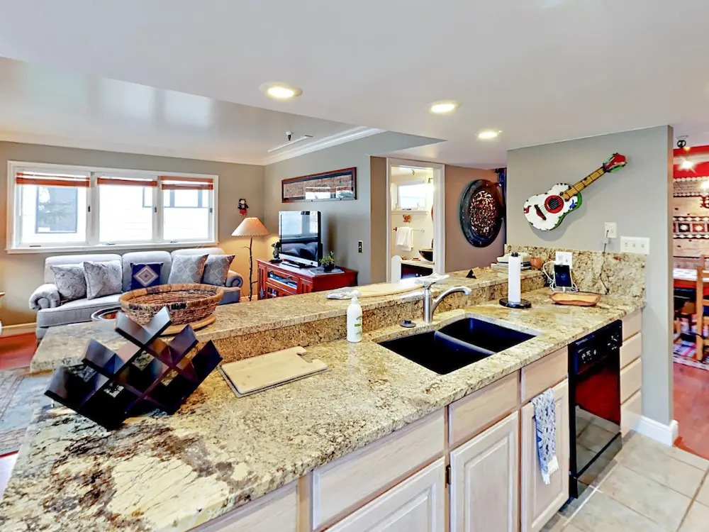3BR 2.5BA Unique Mountain Condo in Park City by RedAwning