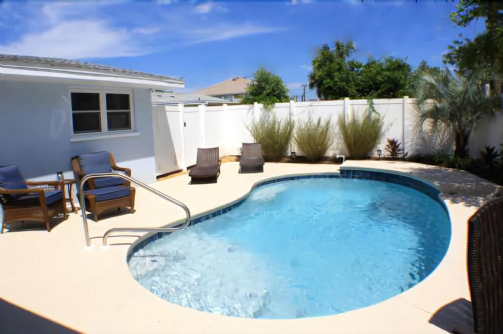 Blue Wave #46309 - 3 Br Home