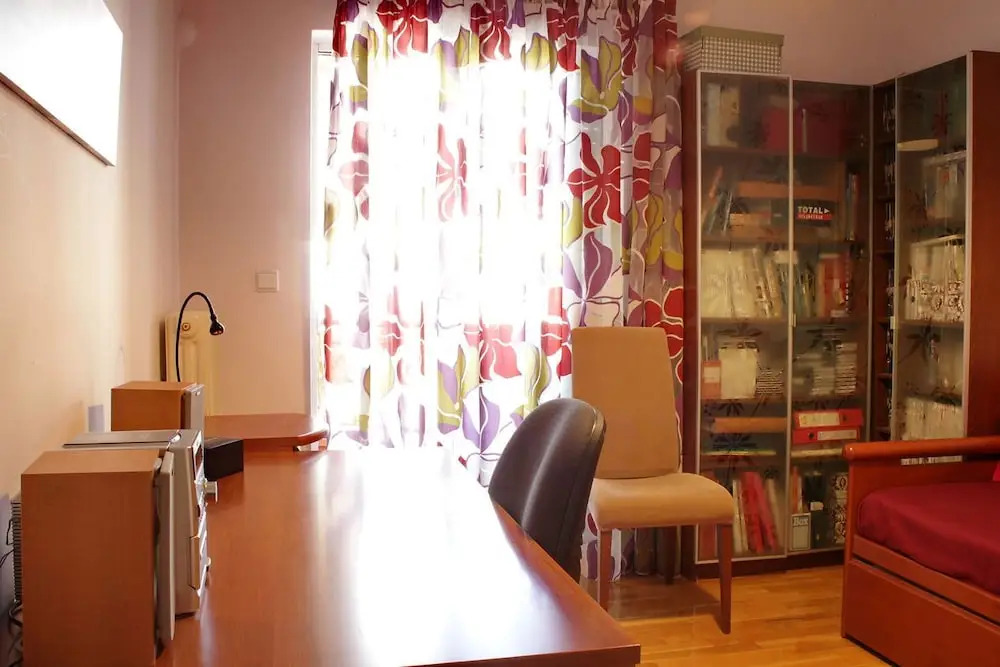 Spacious Family Apt in Sepolia Athens