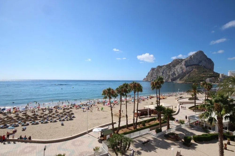 Exclusive & Cosy Frontline - Amazing Sea Views