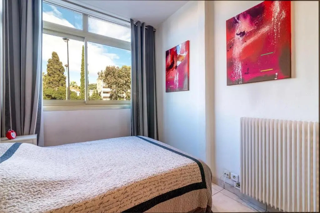 Beautiful modern apartment in the heart of Cannes