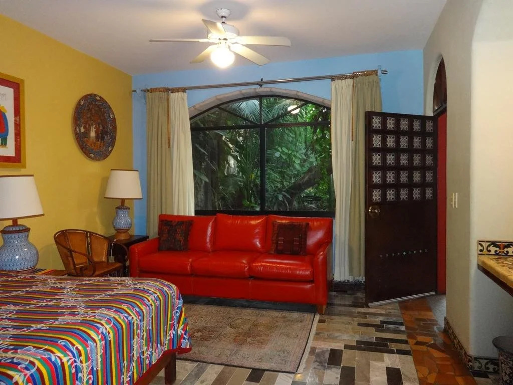 Hotel Casa de Las Flores Bed and Breakfast