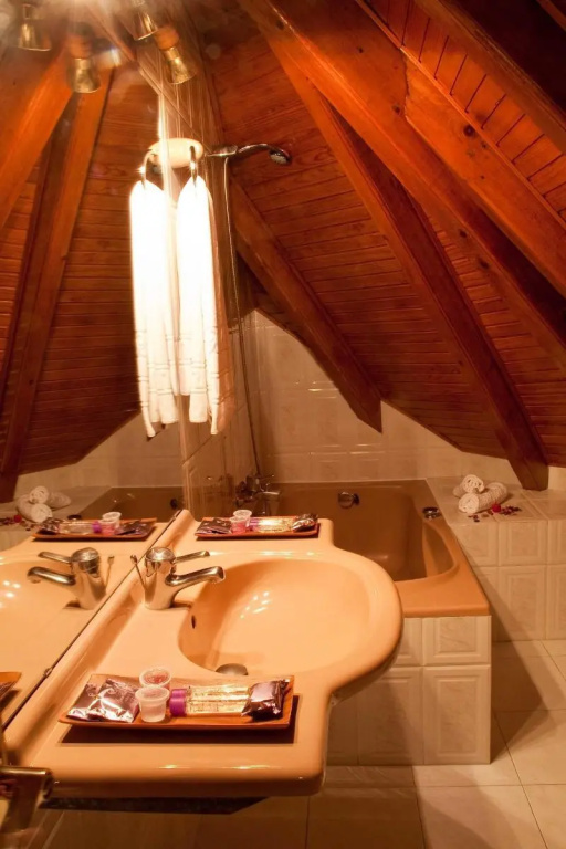 GRAN CHALET HOTEL & PETiT SPA WELLNESS