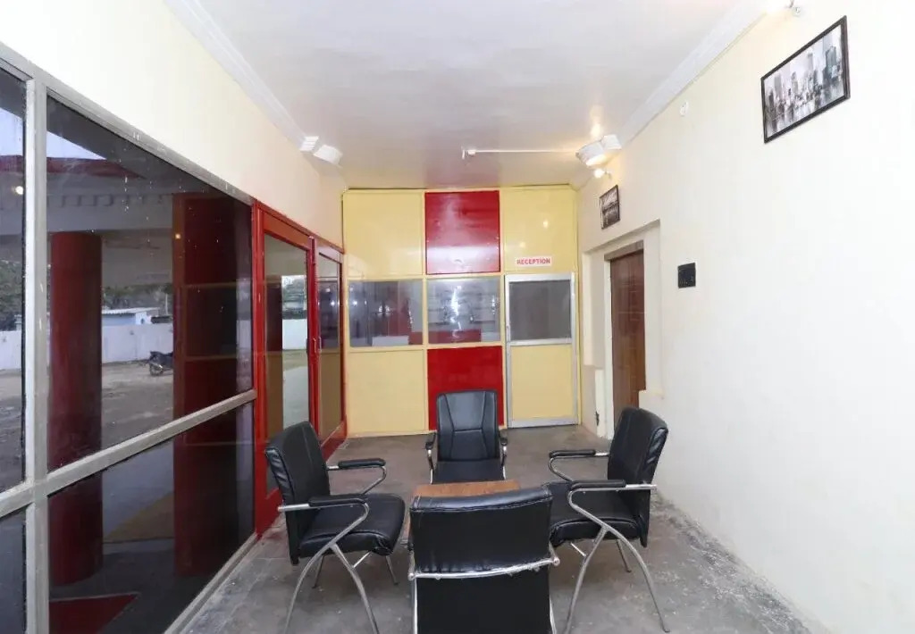 High Court View By OYO Rooms