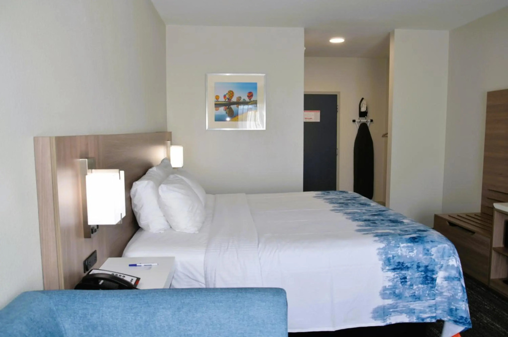 Americas Best Value Inn & Suites-Foley - Fully Renovated