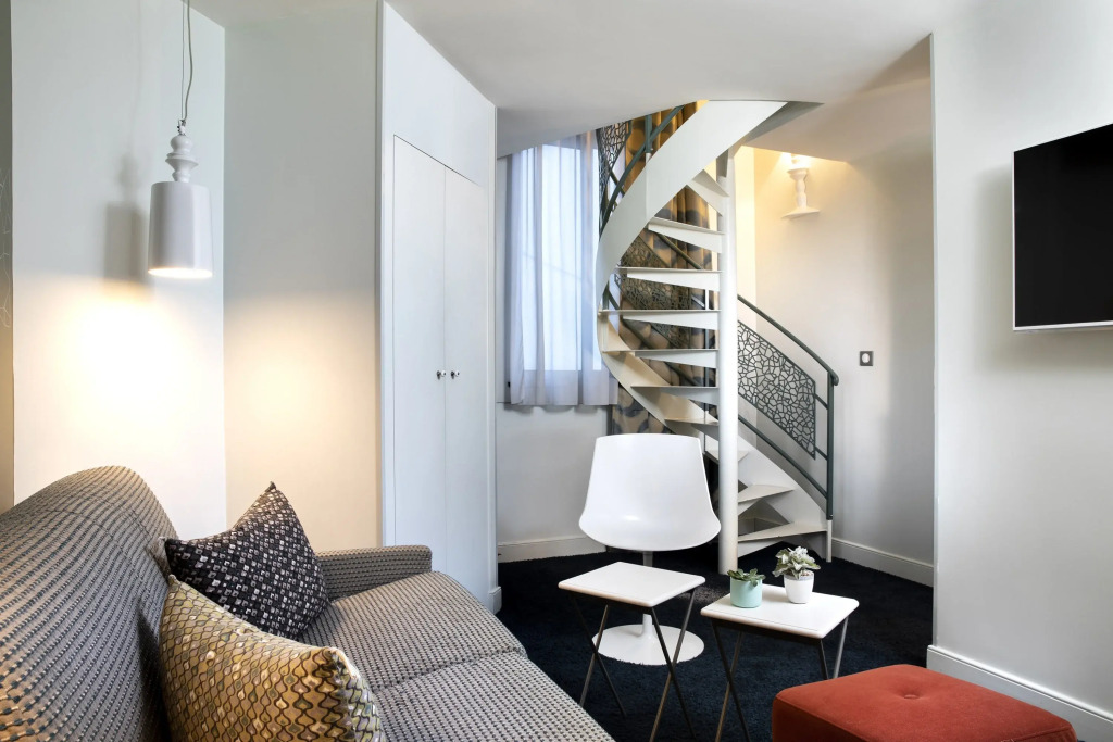 Отель Marais Home