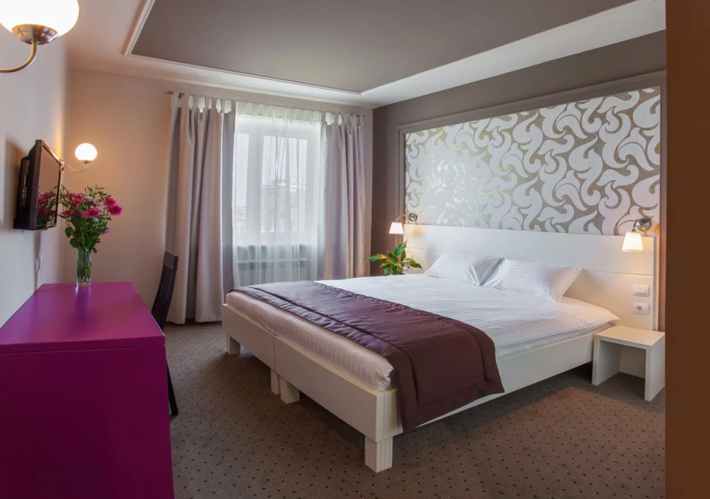 Continental Hotel